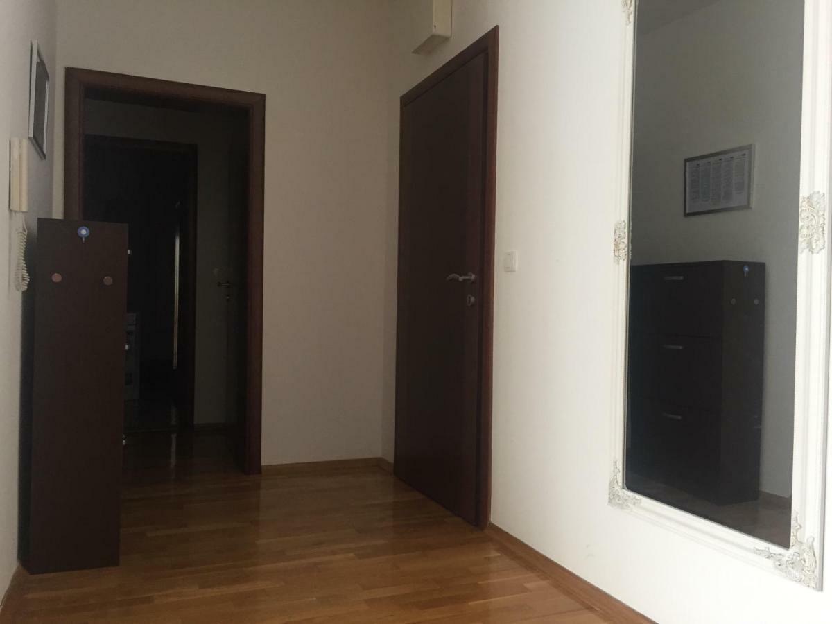 & Sea Apartman Budva