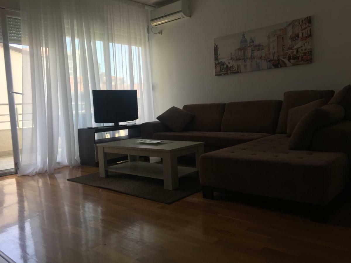 & Sea Daire Budva